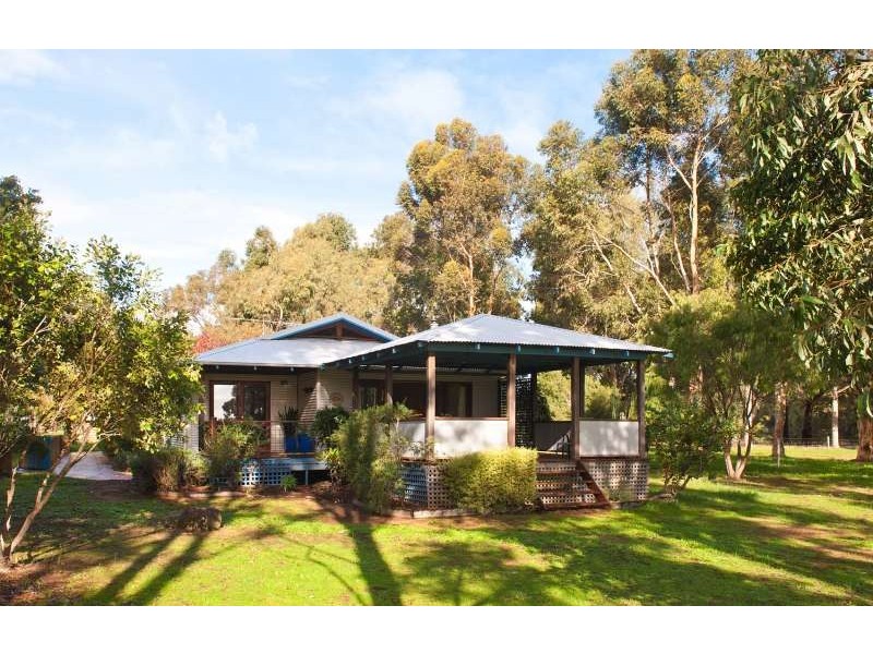 12 Agonis Close, Margaret River WA 6285