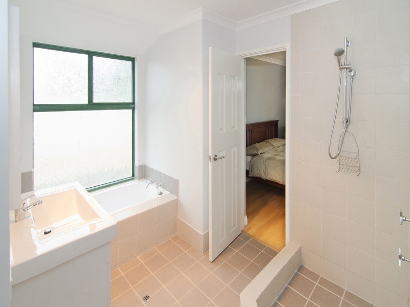 6 Beech Drive, Margaret River WA 6285
