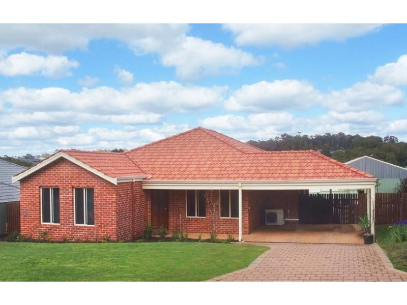 6 Kunzea Loop, Margaret River WA 6285