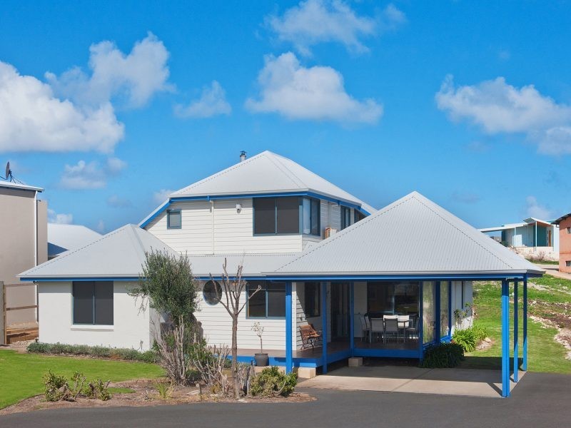 10 Marmaduke Point Road, Gnarabup WA 6285