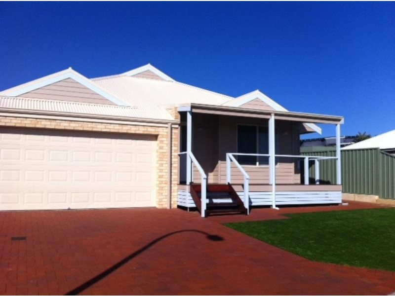 16 Wisteria Crescent, Margaret River WA 6285