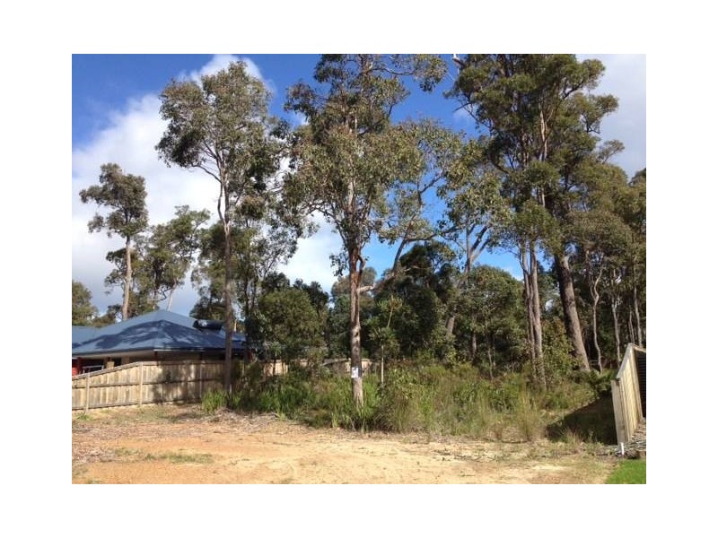 33 Tyrone Loop, Margaret River WA 6285