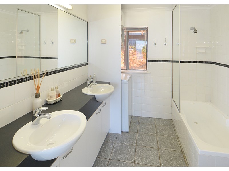 24 Georgette Road, Gracetown WA 6284