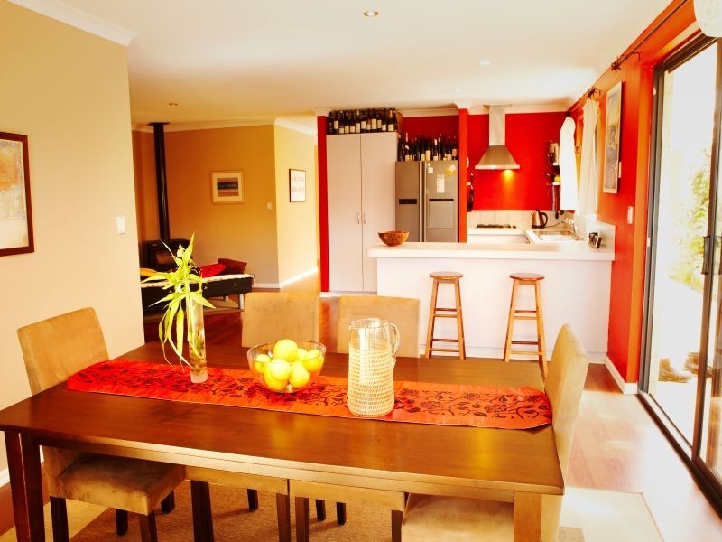 9 Village Green, Margaret River WA 6285