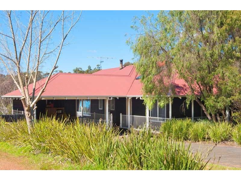 17 McLeod Place, Margaret River WA 6285