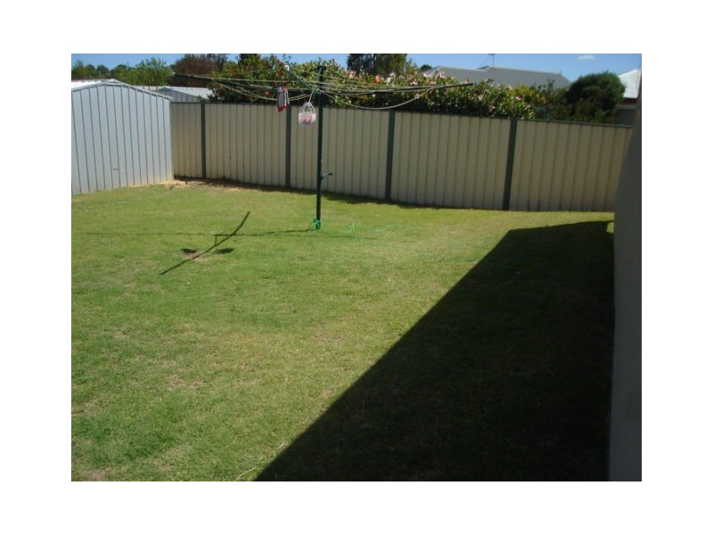 21 Woodard Avenue, Margaret River WA 6285