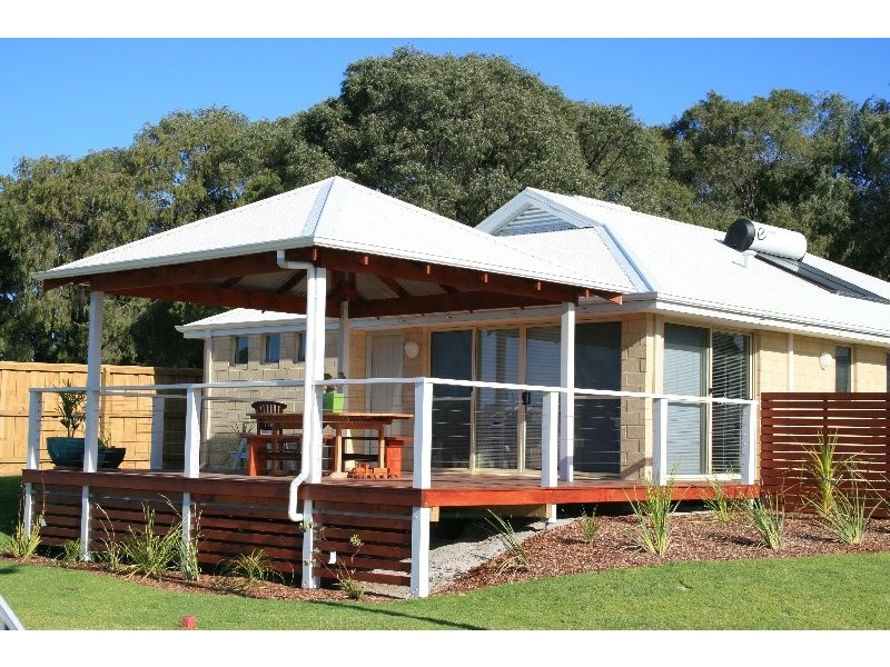 1 Honeyeater Loop, Margaret River WA 6285