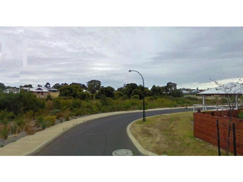 1 Honeyeater Loop, Margaret River WA 6285