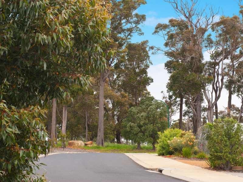 3 Honeyeater Loop, Margaret River WA 6285