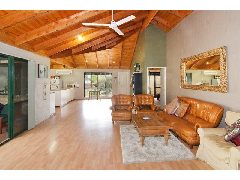 24 Bullich Place, Margaret River WA 6285