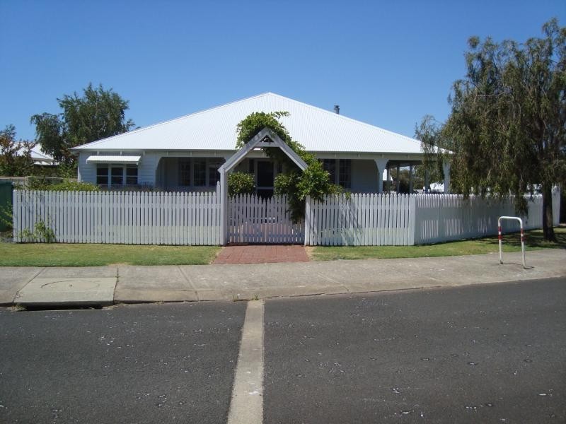 35 Waverley Road, Cowaramup WA 6284