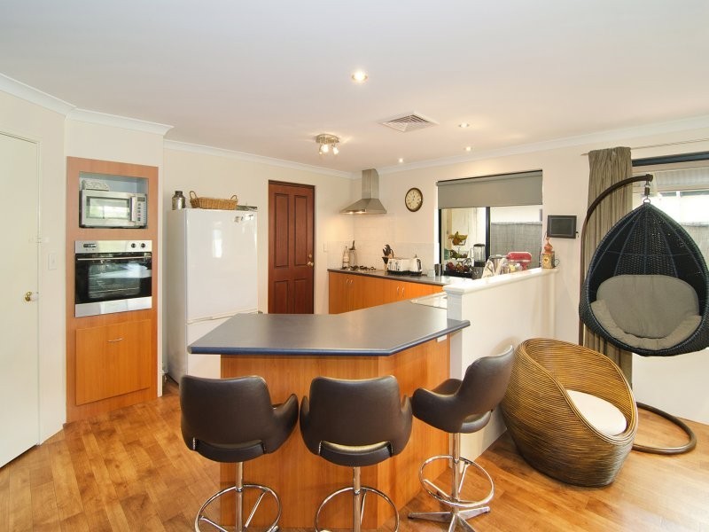 42 Waverley Road, Cowaramup WA 6284