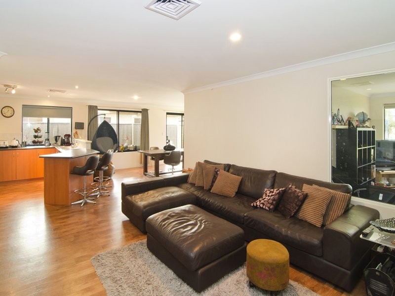 42 Waverley Road, Cowaramup WA 6284