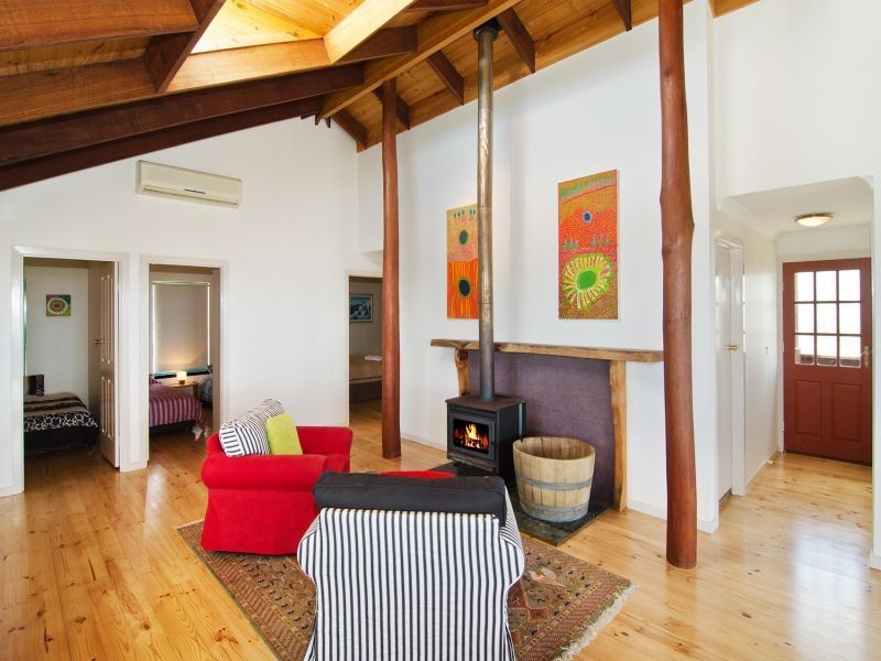 2 Marmaduke Point Road, Gnarabup WA 6285