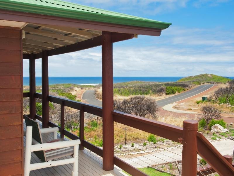 2 Marmaduke Point Road, Gnarabup WA 6285