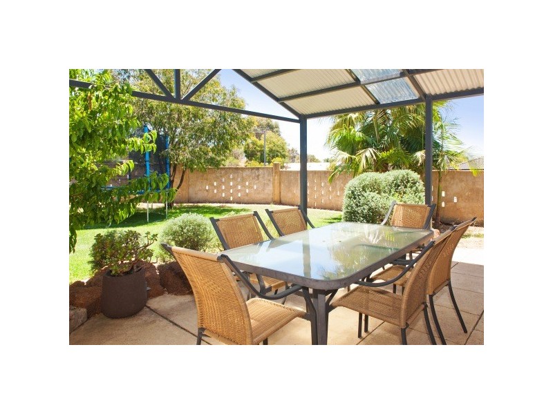 2 Beech Drive, Margaret River WA 6285