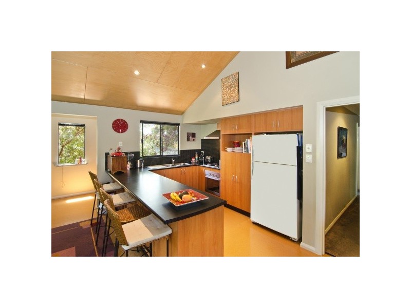 11 Hillside Avenue, Margaret River WA 6285