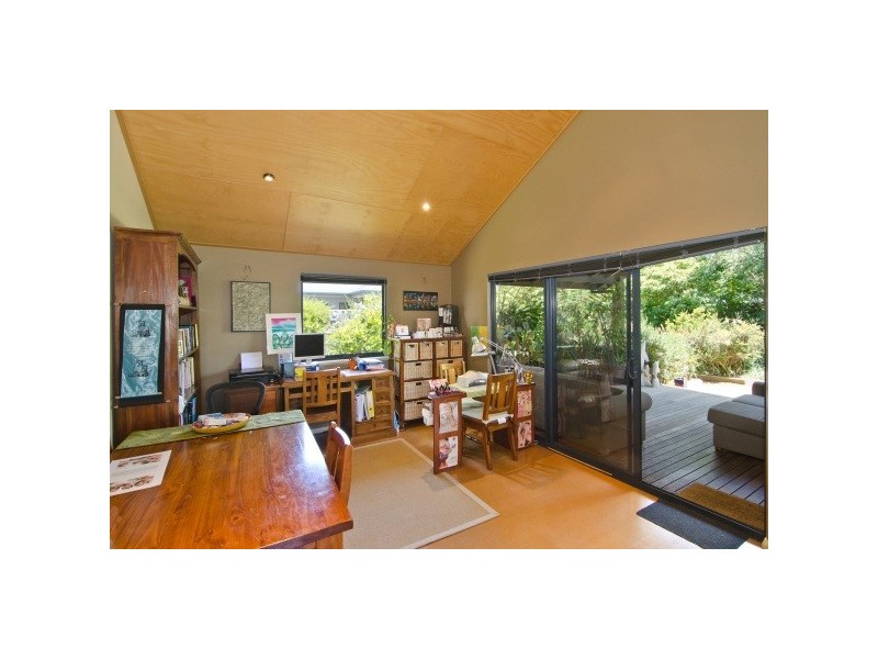 11 Hillside Avenue, Margaret River WA 6285