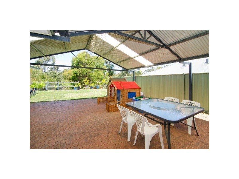 10 Bottlebrush Drive, Margaret River WA 6285