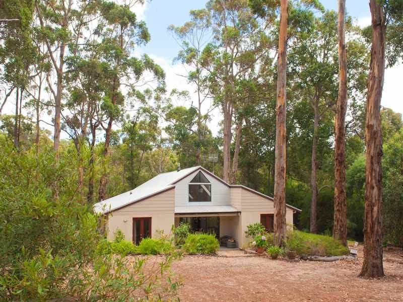 32 Karri Loop, Margaret River WA 6285