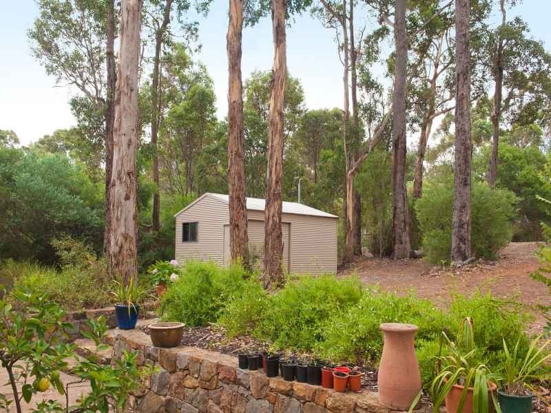 32 Karri Loop, Margaret River WA 6285