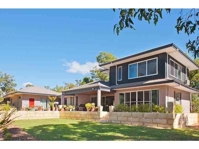 16 Sanctuary Circle, Cowaramup WA 6284