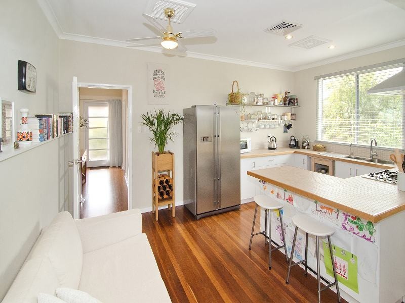 32 Woodard Avenue, Margaret River WA 6285