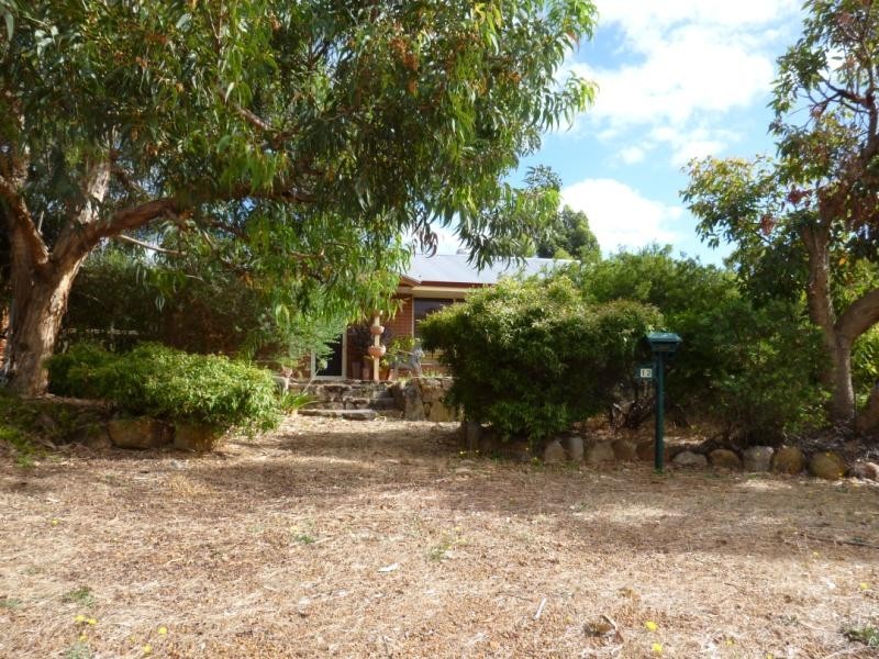 12 Bullich Place, Margaret River WA 6285