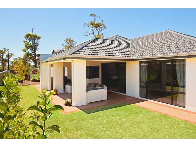 16 Hudsbeth Way, Margaret River WA 6285