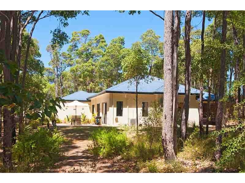 4 Bushland Rise, Margaret River WA 6285