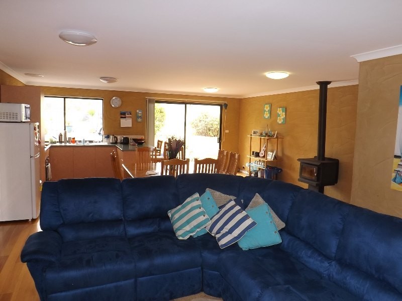 33 Marmaduke Point Road, Gnarabup WA 6285