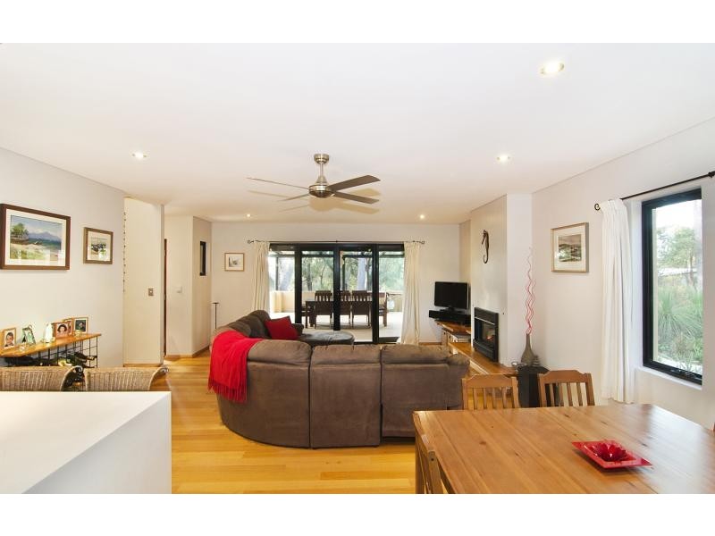 19 Seahawk Rest, Gracetown WA 6284