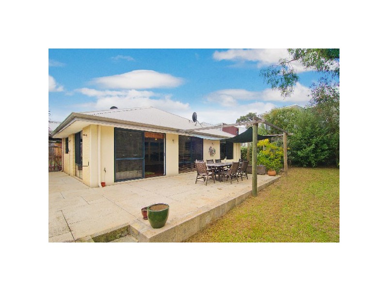 76 Tingle Avenue, Margaret River WA 6285