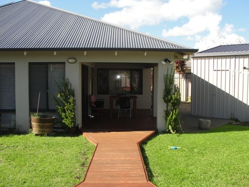 4 Lions Drive, Cowaramup WA 6284