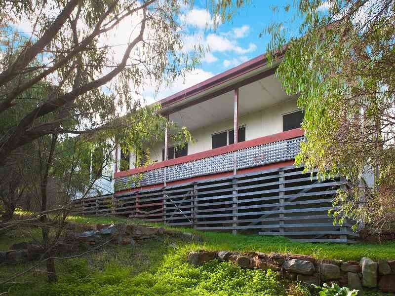 16 Wooredah Crescent, Prevelly WA 6285