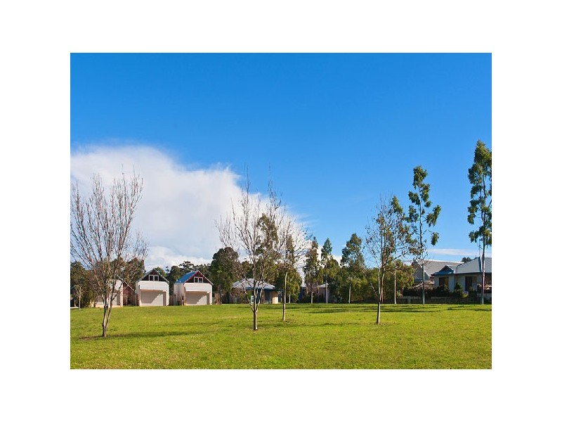 17 Village Green, Margaret River WA 6285