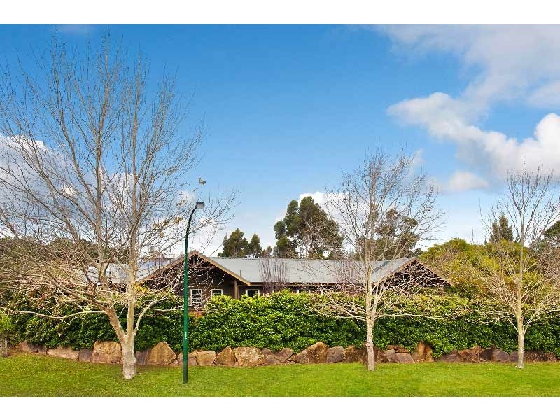 2 Bottlebrush Drive, Margaret River WA 6285