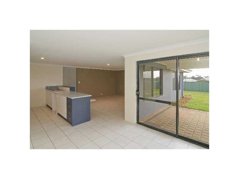 33 Bottlebrush Drive, Margaret River WA 6285