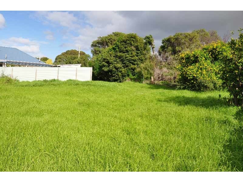 2/12 Brady Street, Augusta WA 6290