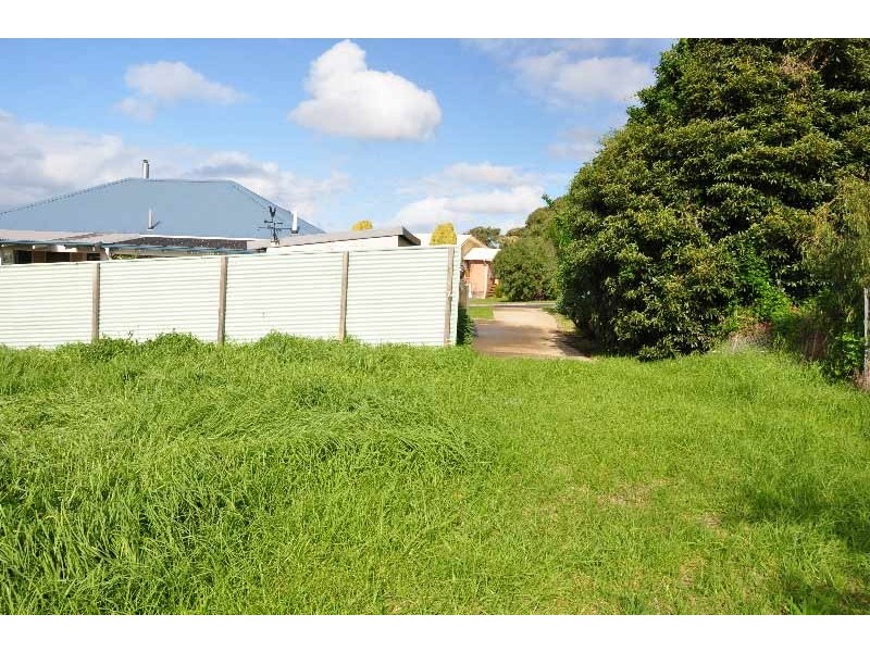 2/12 Brady Street, Augusta WA 6290