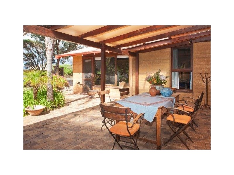 9 Narda Avenue, Prevelly WA 6285