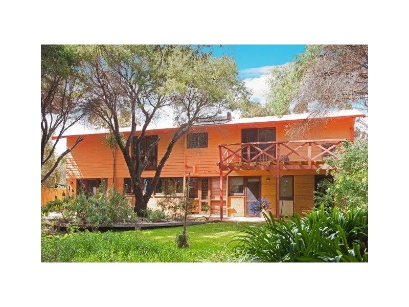 9 Narda Avenue, Prevelly WA 6285