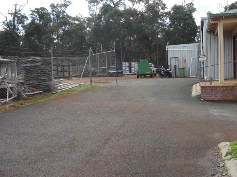 4 Owen-Tucker Lane, Margaret River WA 6285