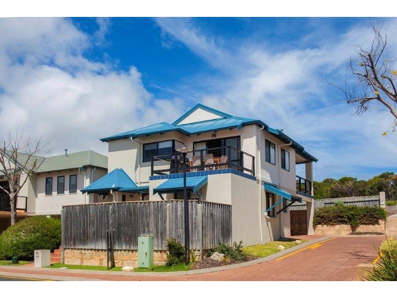 18/20 Riedle Drive, Gnarabup WA 6285