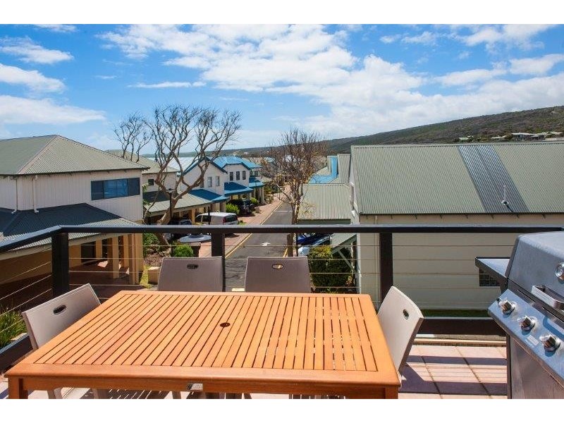 18/20 Riedle Drive, Gnarabup WA 6285
