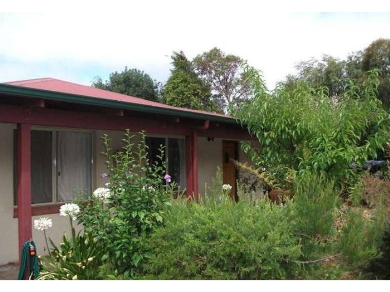 25 Duggan Dr, Cowaramup WA 6284