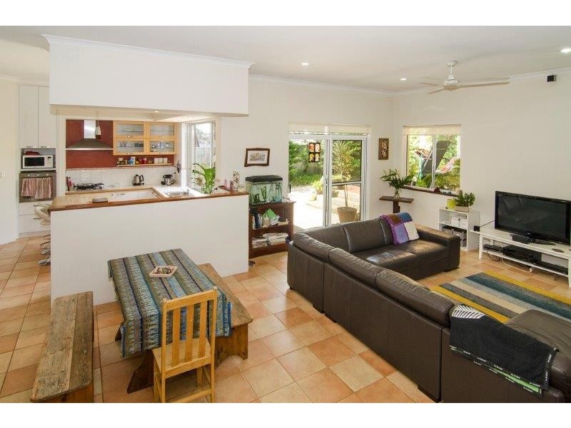 28 Riedle Drive, Gnarabup WA 6285