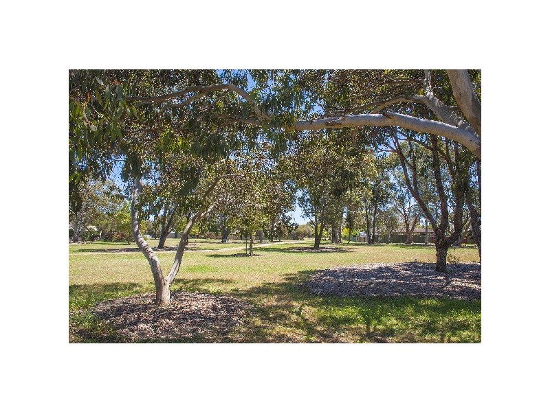 2/12 Bovell Avenue, Margaret River WA 6285