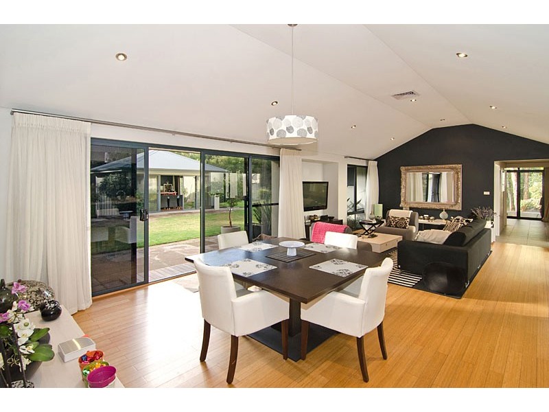 13 Lemon Gum Retreat, Margaret River WA 6285