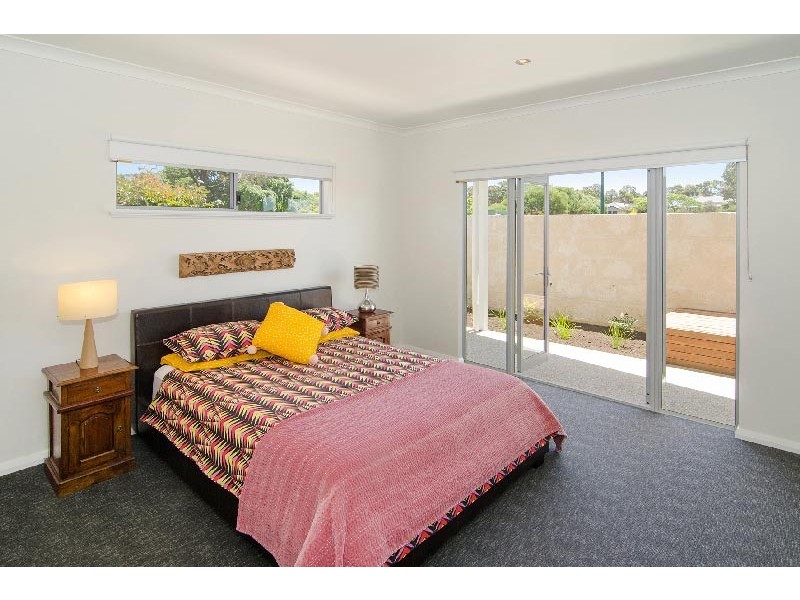 4 Poplar Avenue, Margaret River WA 6285